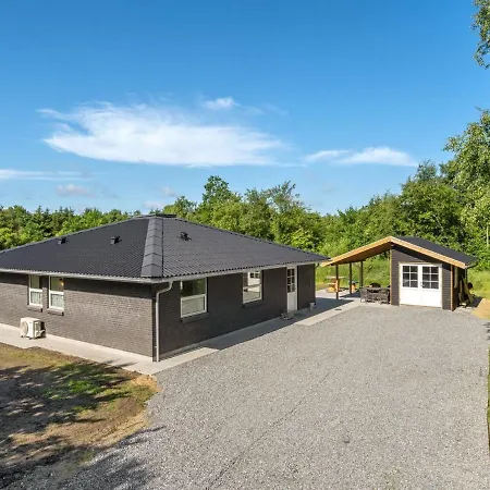 Holiday home Veijo *