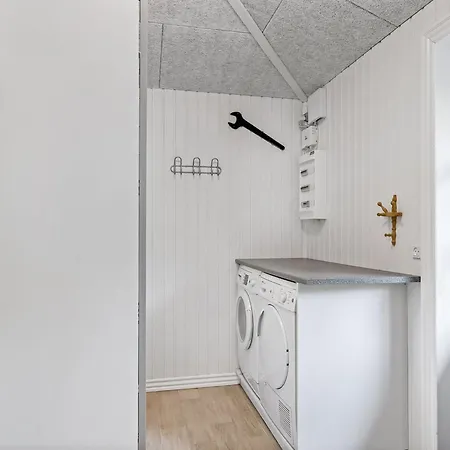 Veijo - 400m To The Fjord By Interhome Feriehus *